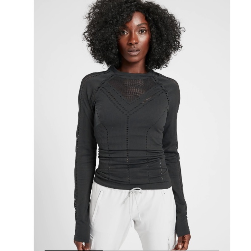 Athleta Oxygen Top // Black
